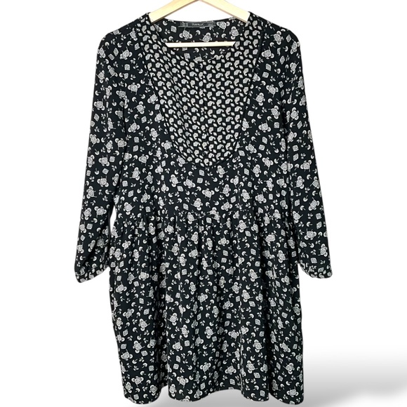 ZARA TRAFALUC Easy Care Poly Mini Dress / Tunic Black w/ Cream Floral Print Sz M - Picture 1 of 9